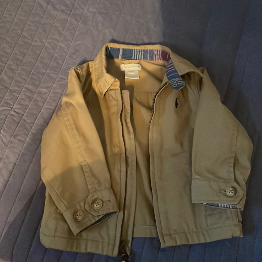 Khaki polo jacket kids 12 months. Good condition no damage